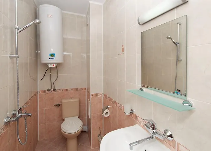 Red House 3* Nessebar